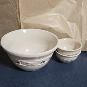 Longaberger Classic Blue Ceramic Mixing Bowl Set